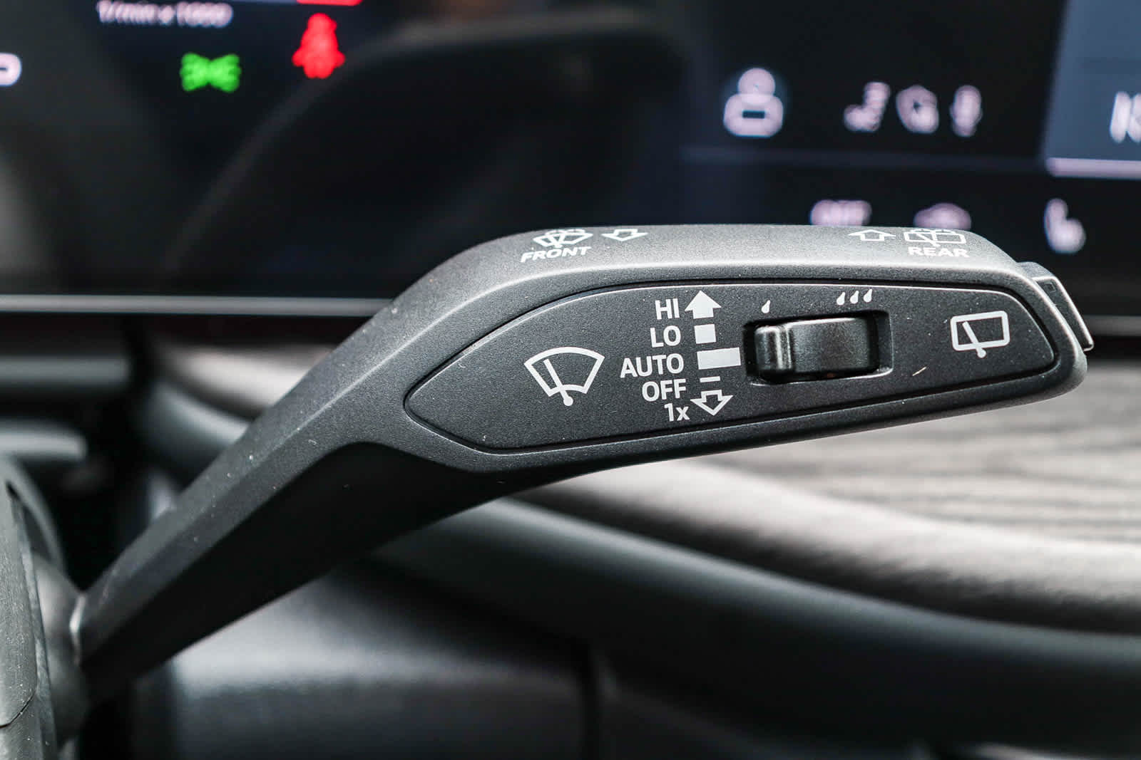 Thumbnail: 2025 Audi Q5 - 31