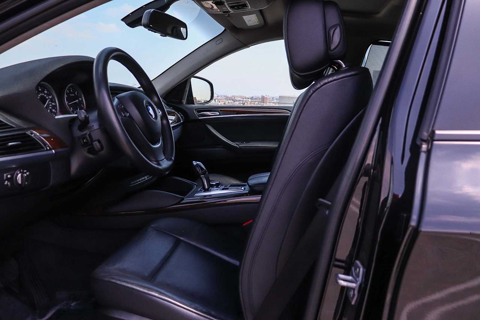 Thumbnail: 2014 BMW X6 - 23