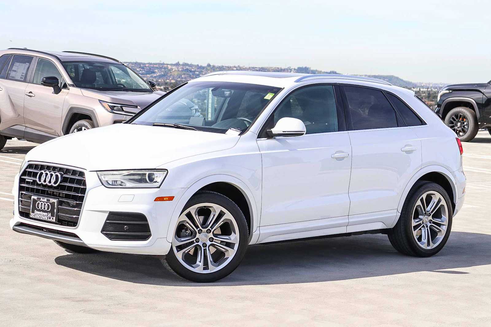 2016 Audi Q3 Premium Plus -
                  Los Angeles, CA