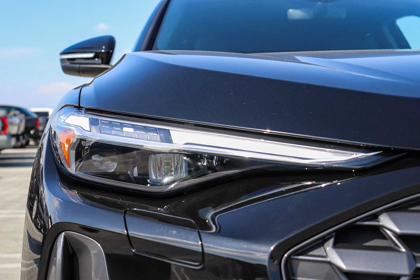 Thumbnail: 2025 Audi Q5 - 9