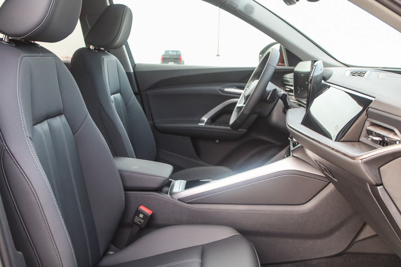 Thumbnail: 2025 Audi Q5 - 22