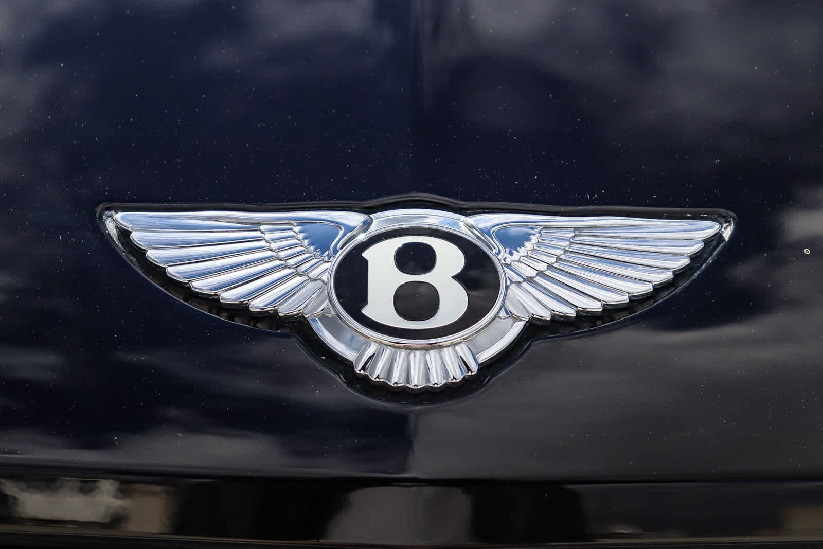 Thumbnail: 2021 Bentley Bentayga - 43