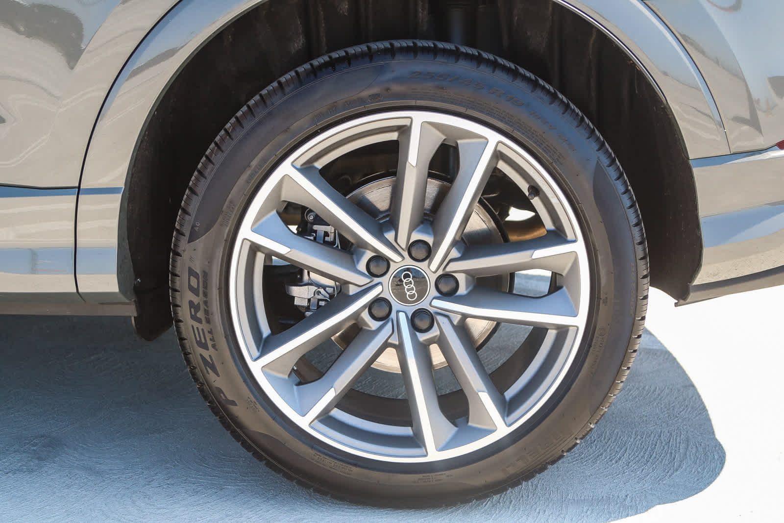 Thumbnail: 2025 Audi Q3 - 13