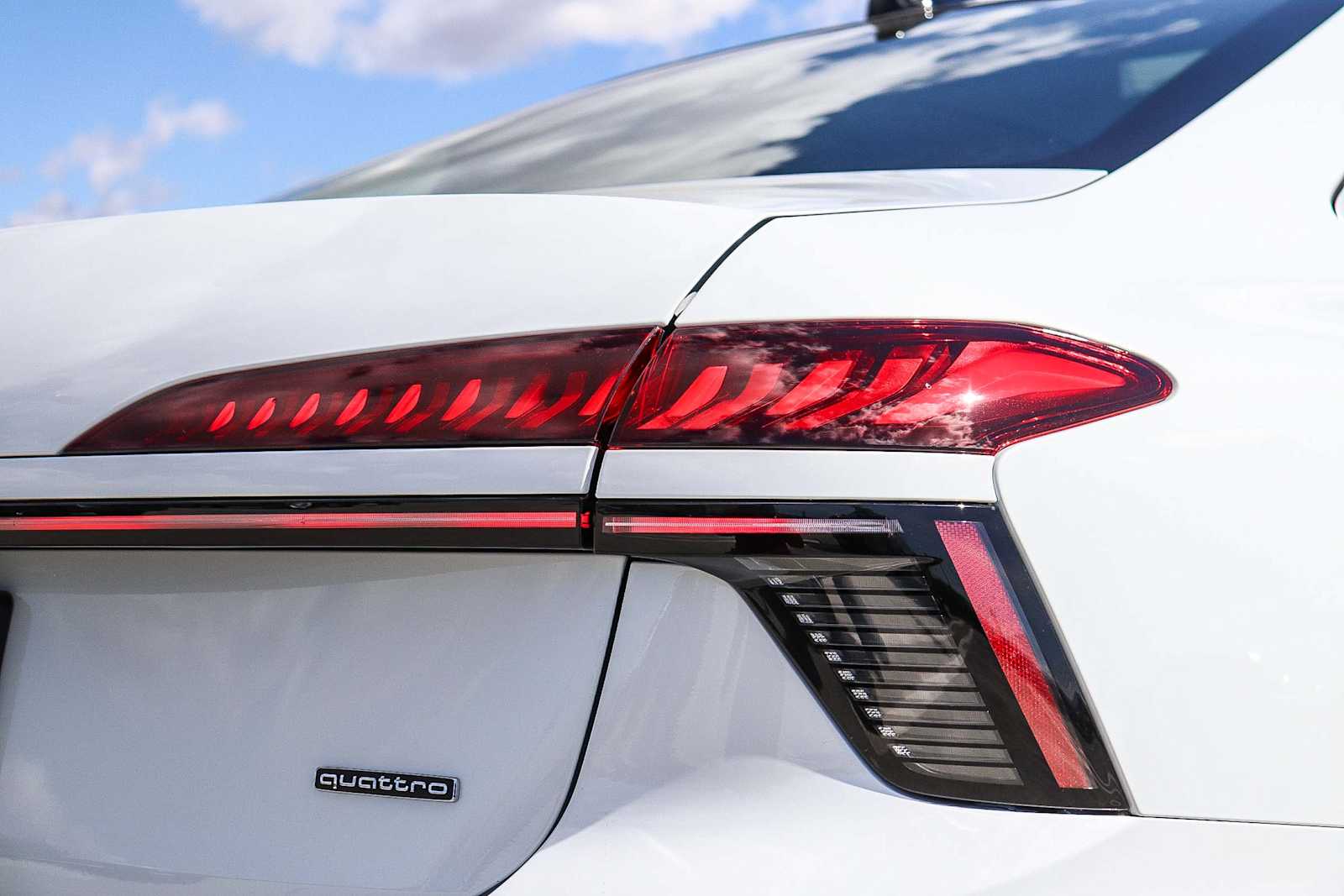 Thumbnail: 2026 Audi A6 - 10