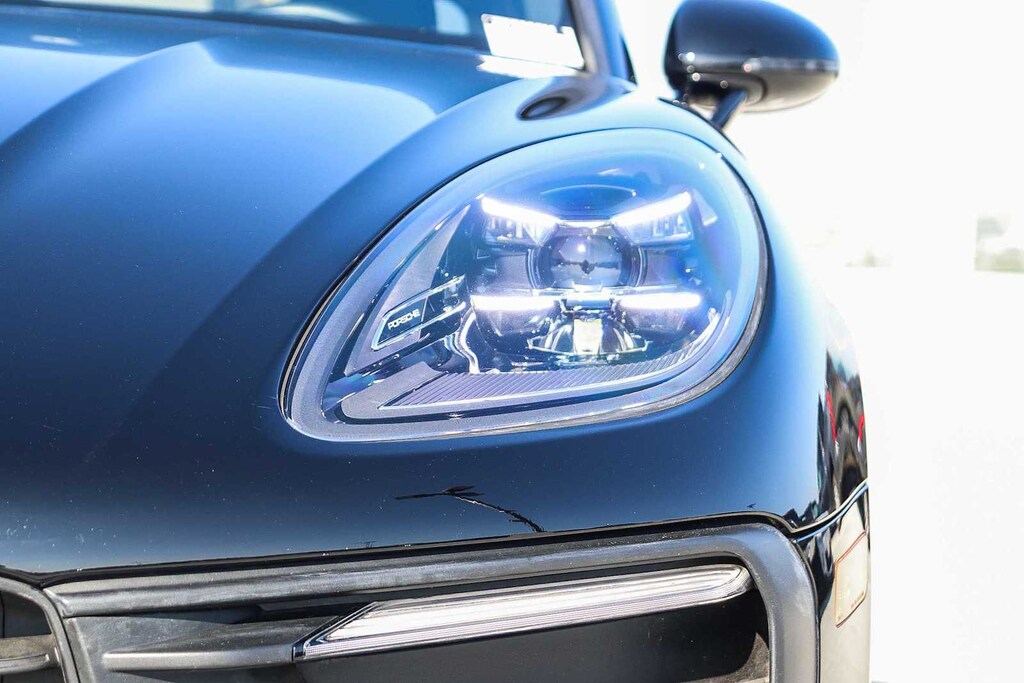 Used 2023 Porsche Macan SUV