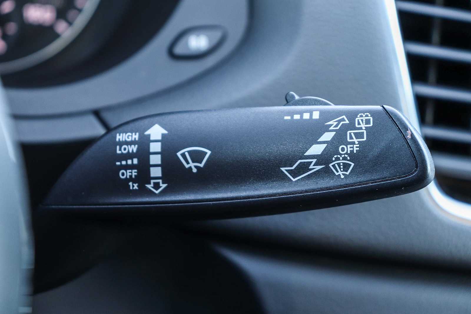 Thumbnail: 2018 Audi Q3 - 35