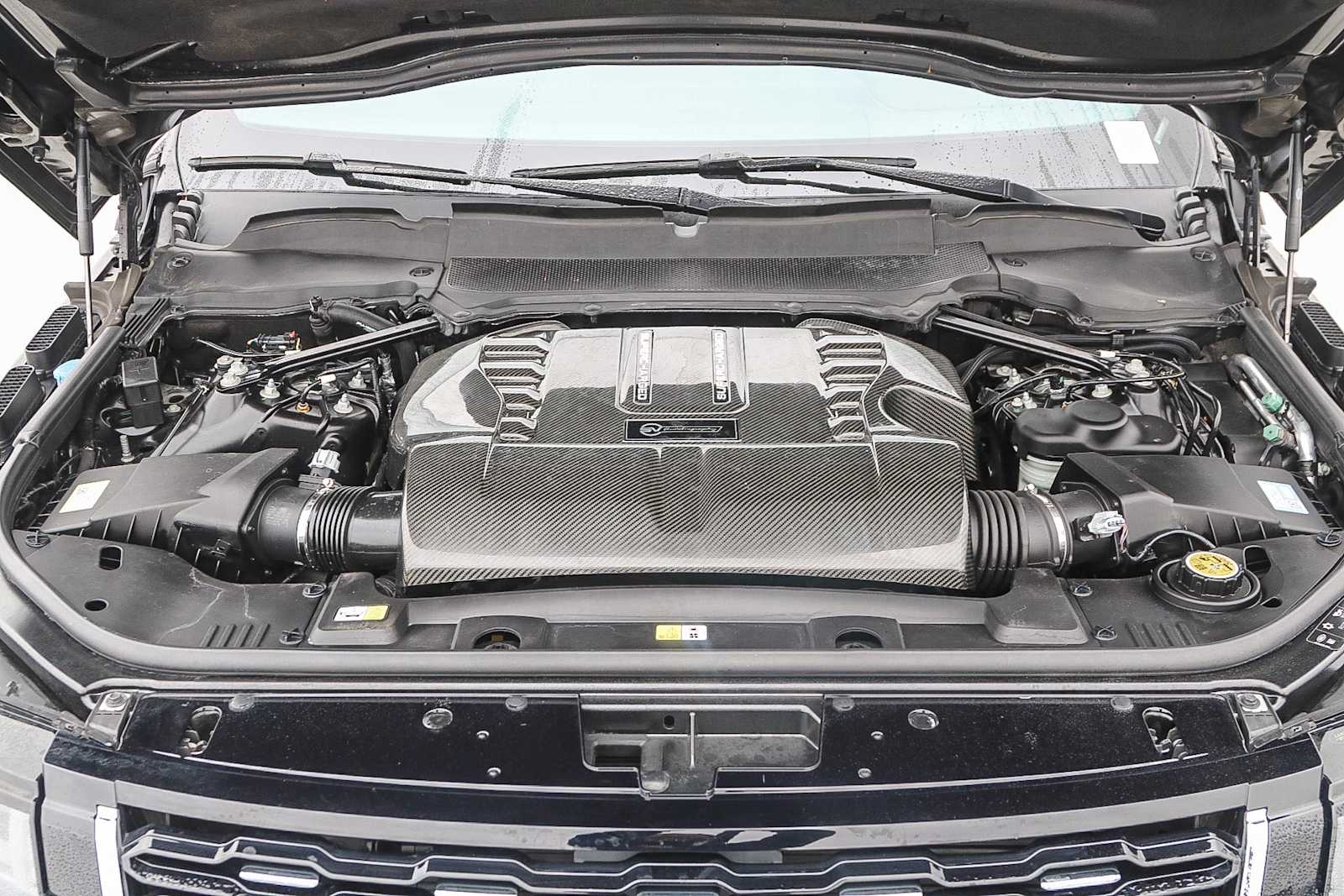 Thumbnail: 2021 Land Rover Range Rover - 31