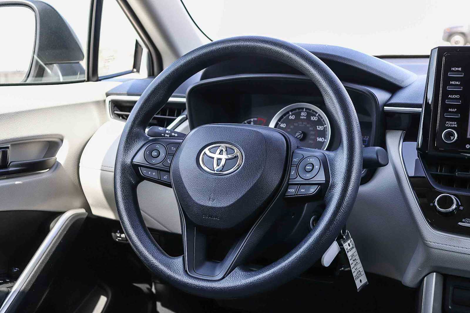 Thumbnail: 2022 Toyota Corolla Cross - 20