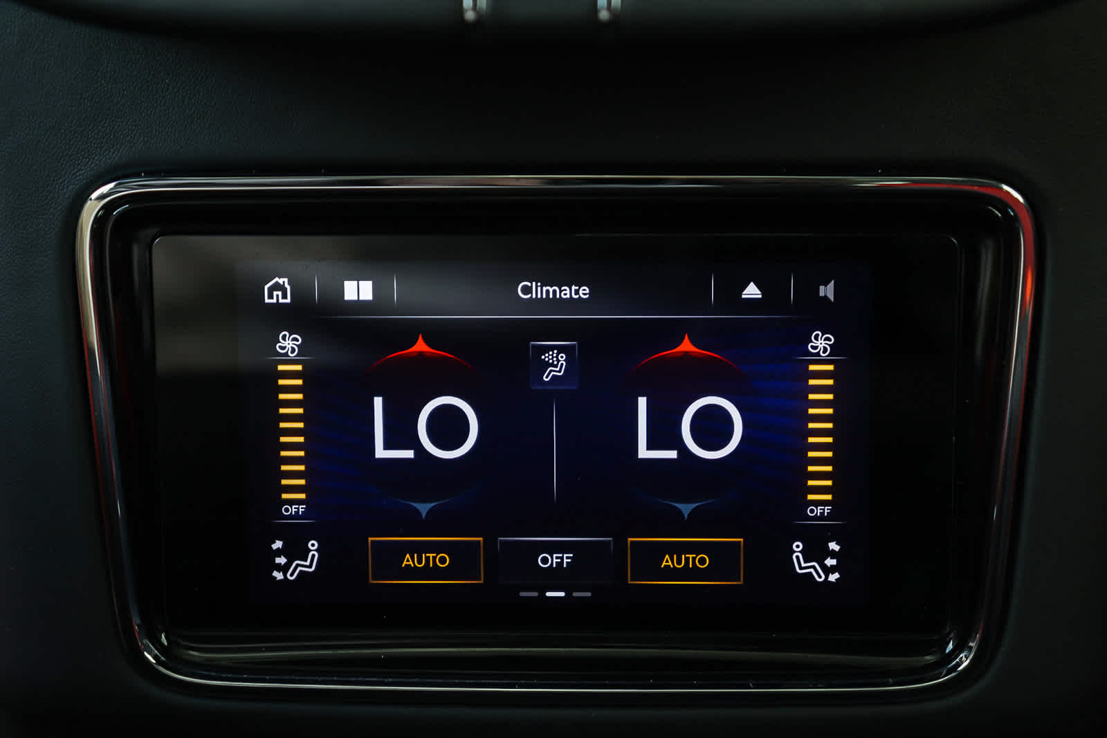 Thumbnail: 2021 Bentley Bentayga - 28