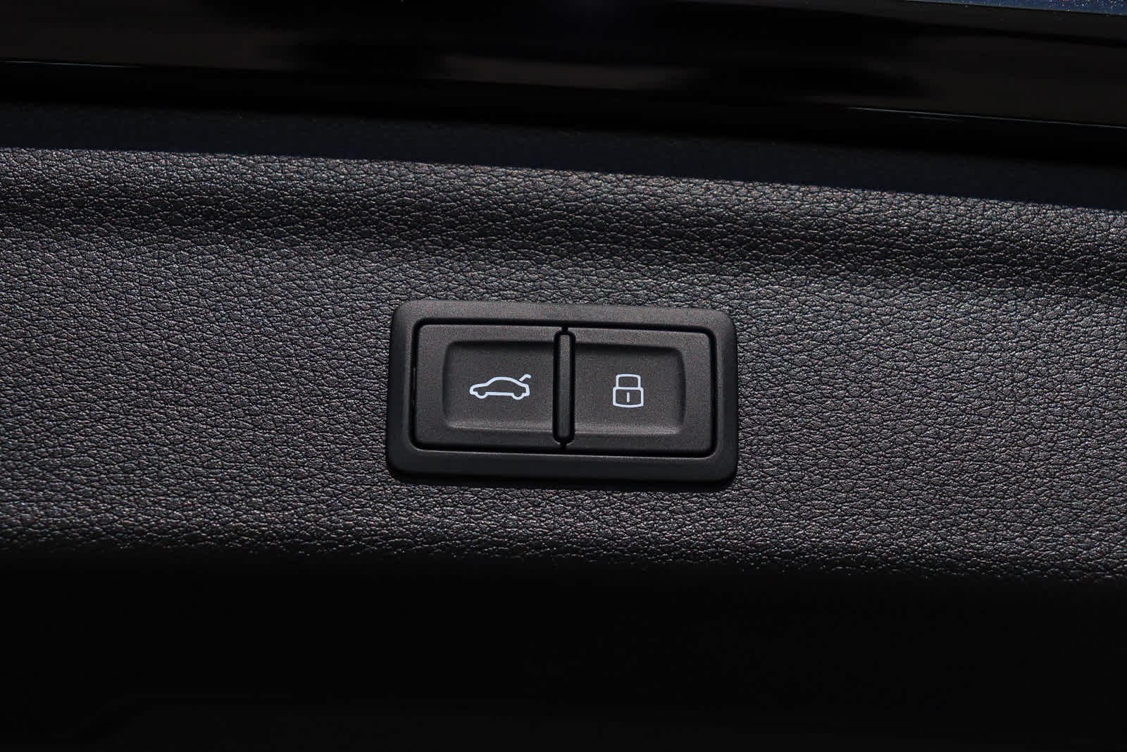 Thumbnail: 2025 Audi Q3 - 40