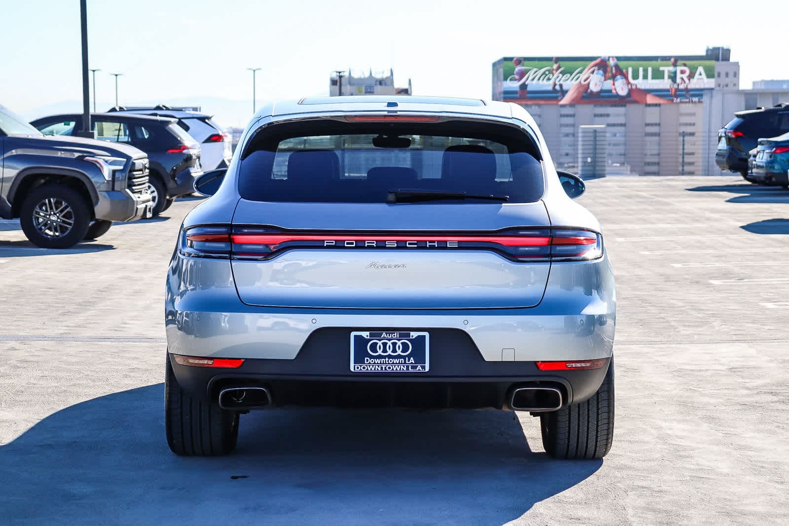 Thumbnail: 2020 Porsche Macan - 5