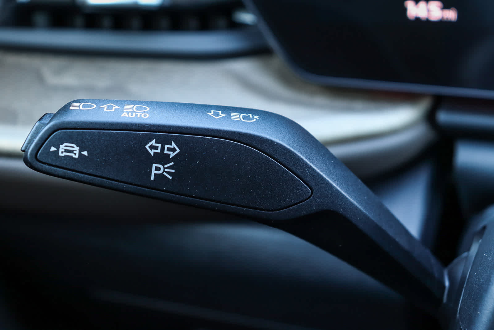 Thumbnail: 2025 Audi Q5 - 29