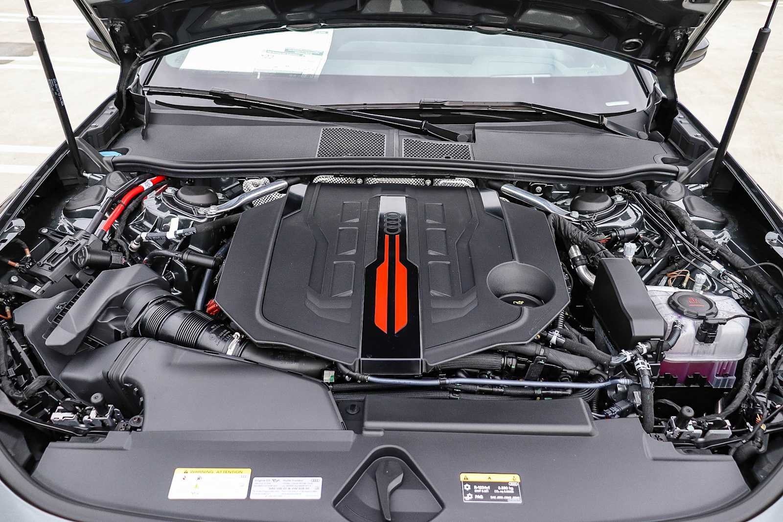 Thumbnail: 2025 Audi S5 - 38