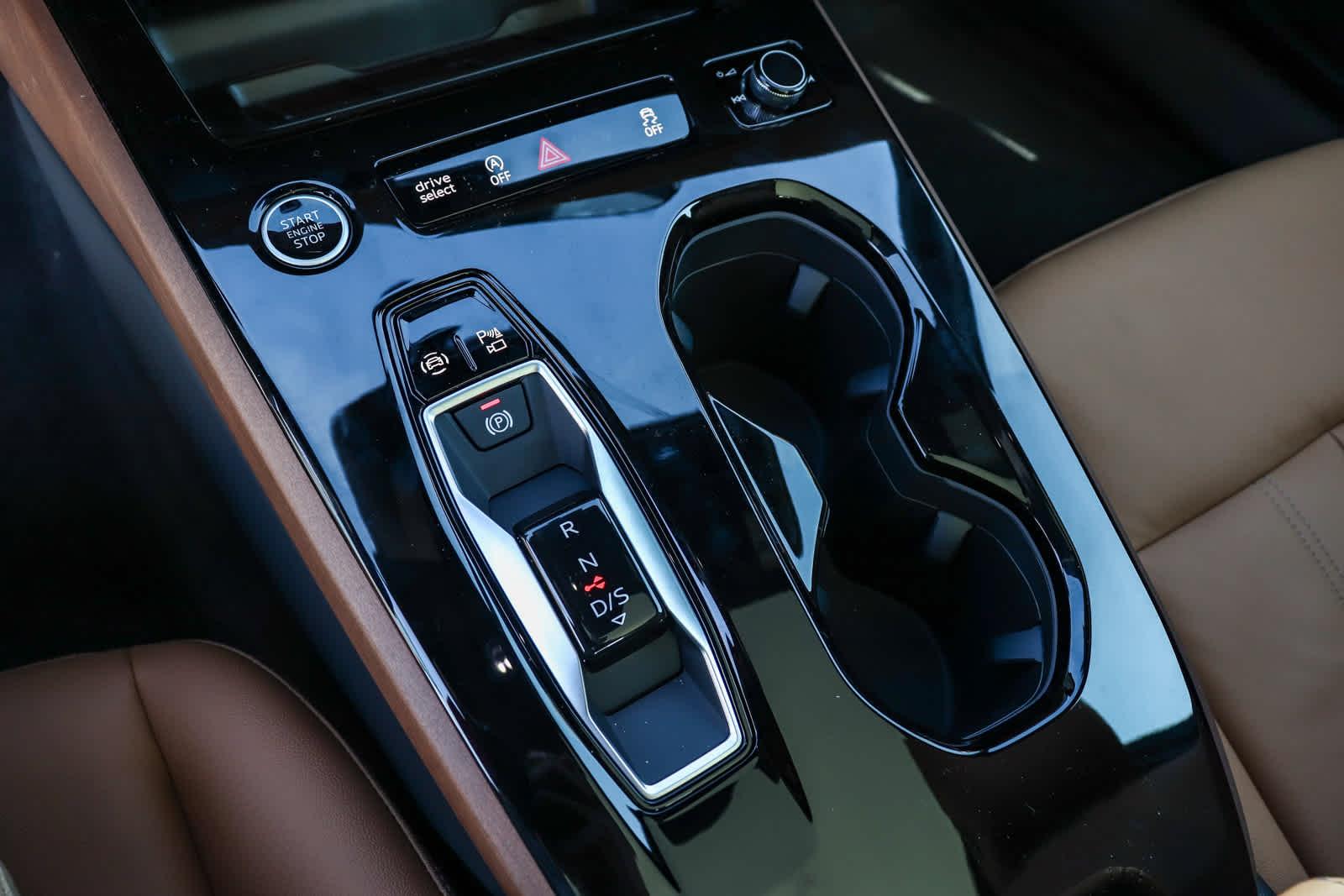 Thumbnail: 2025 Audi A5 - 24