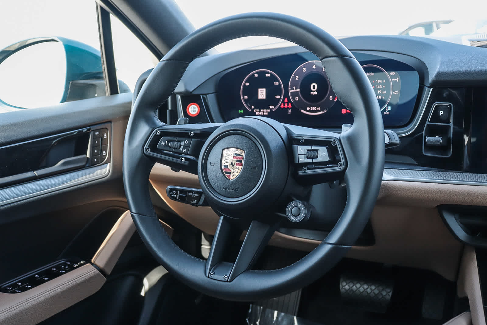 Thumbnail: 2025 Porsche  - 23