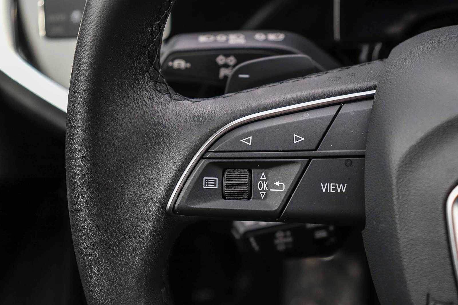 Thumbnail: 2025 Audi Q3 - 20