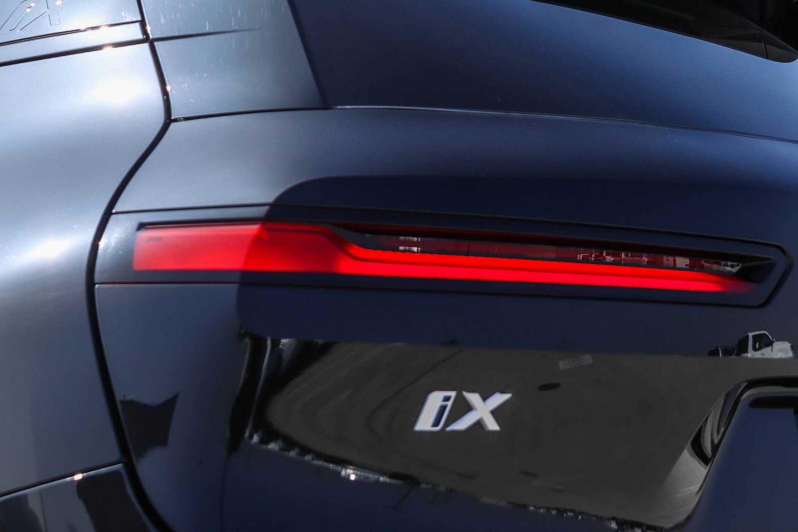 Thumbnail: 2024 BMW iX - 11