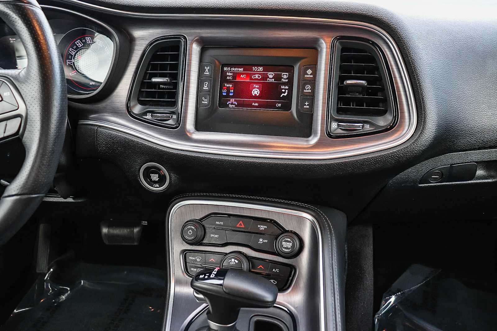 Thumbnail: 2017 Dodge Challenger - 17