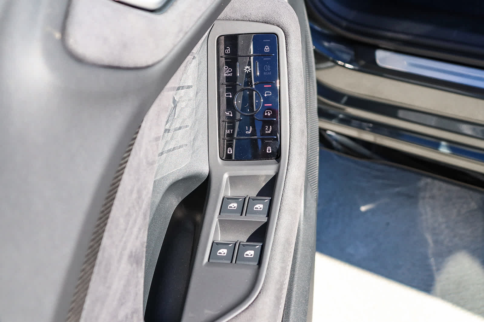 Thumbnail: 2025 Audi S5 - 26