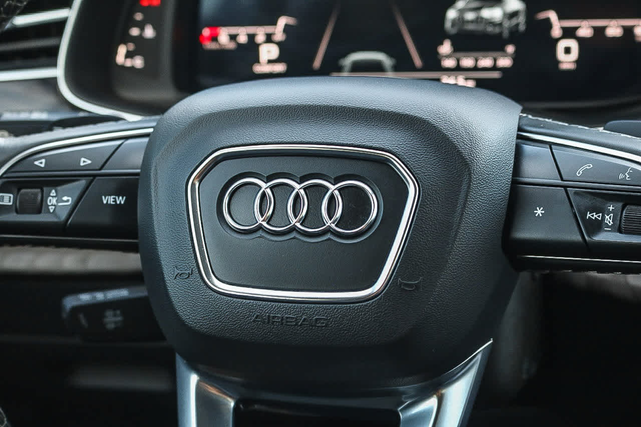 Thumbnail: 2022 Audi Q8 - 23