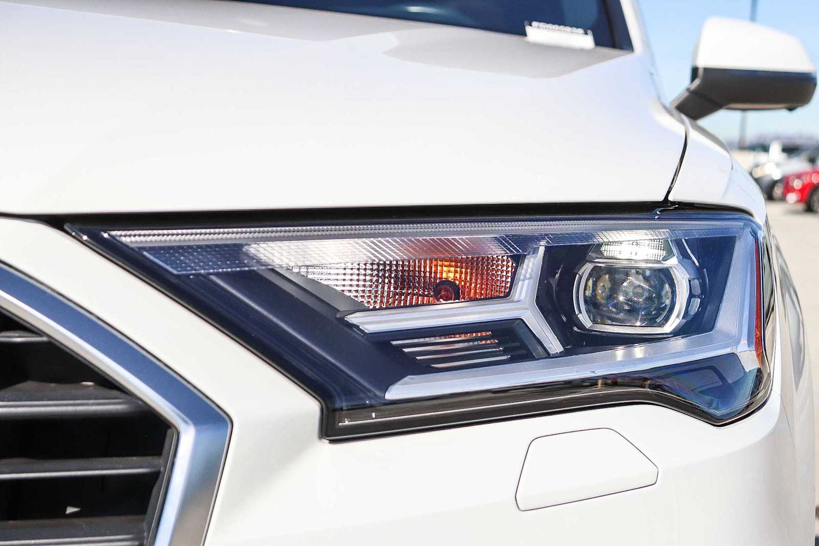 Thumbnail: 2023 Audi Q7 - 7