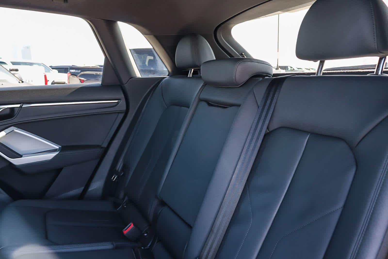 Thumbnail: 2023 Audi Q3 - 23