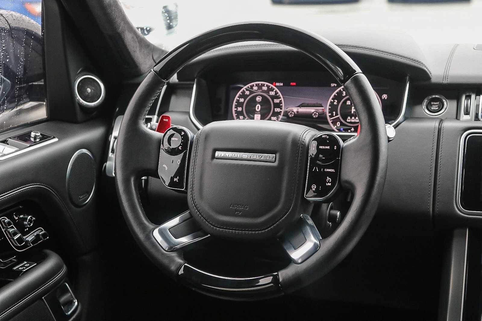 Thumbnail: 2021 Land Rover Range Rover - 17