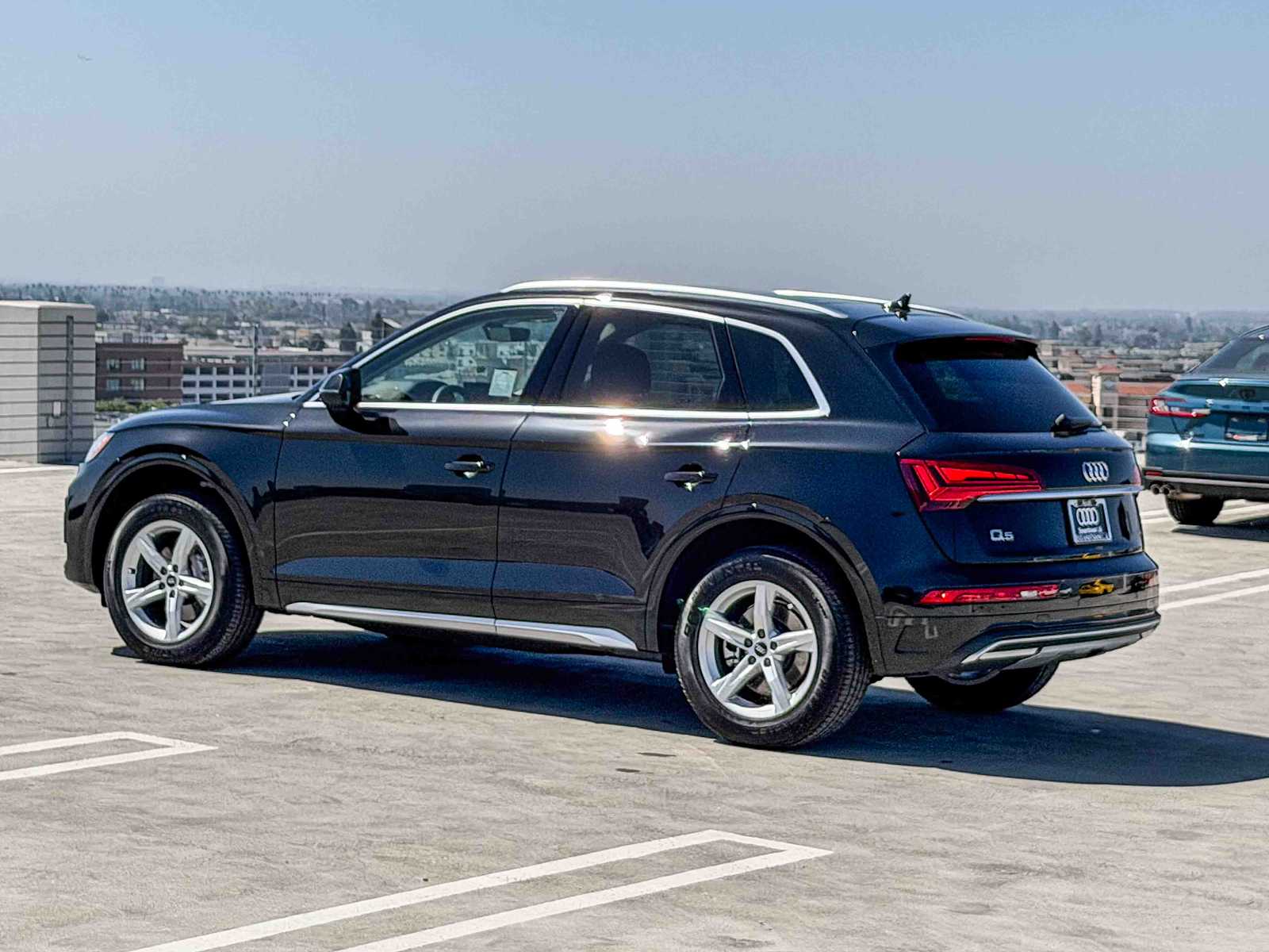 Thumbnail: 2023 Audi Q5 - 5