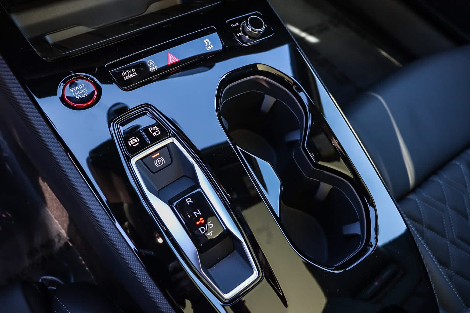 Thumbnail: 2025 Audi S5 - 24