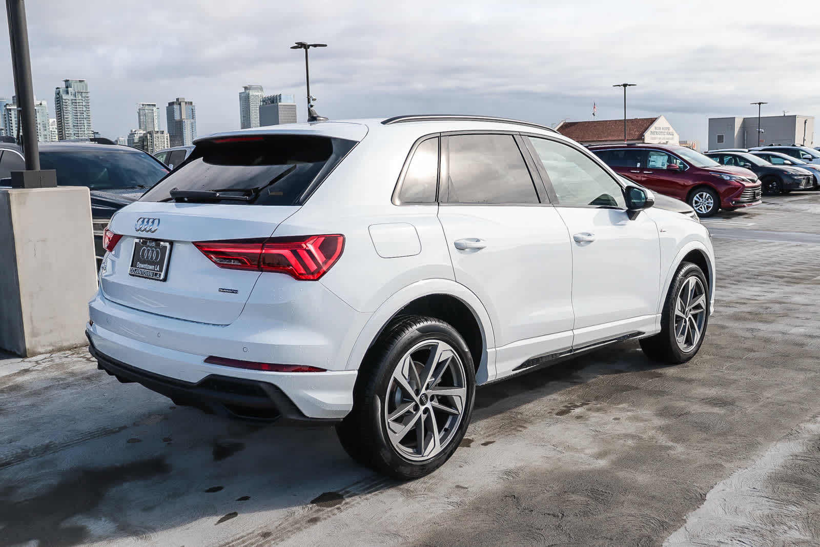 Thumbnail: 2025 Audi Q3 - 7