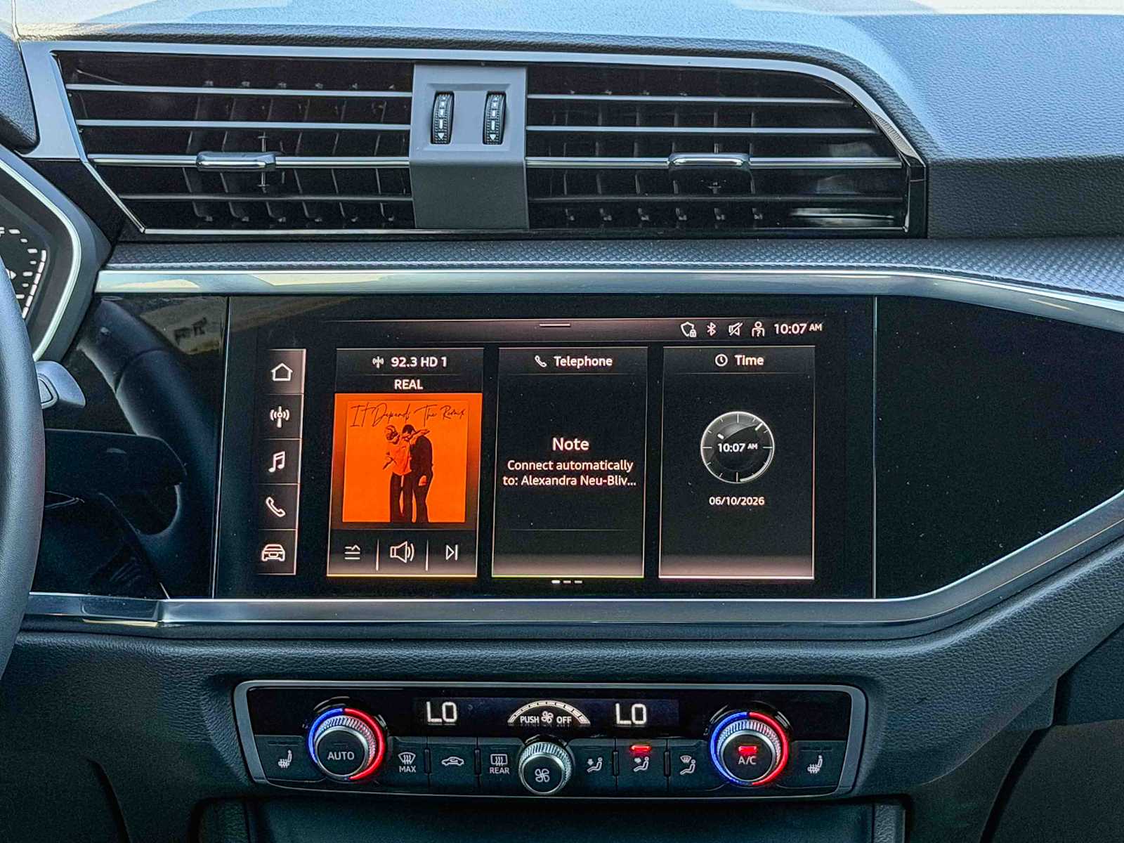 Thumbnail: 2025 Audi Q3 - 17