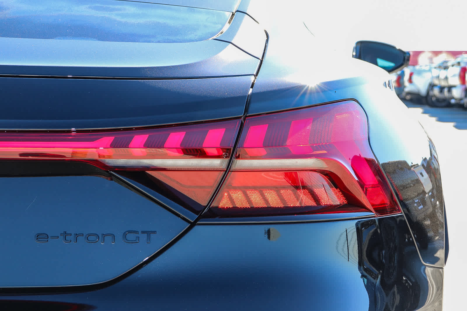 Thumbnail: 2026 Audi e-tron GT - 10