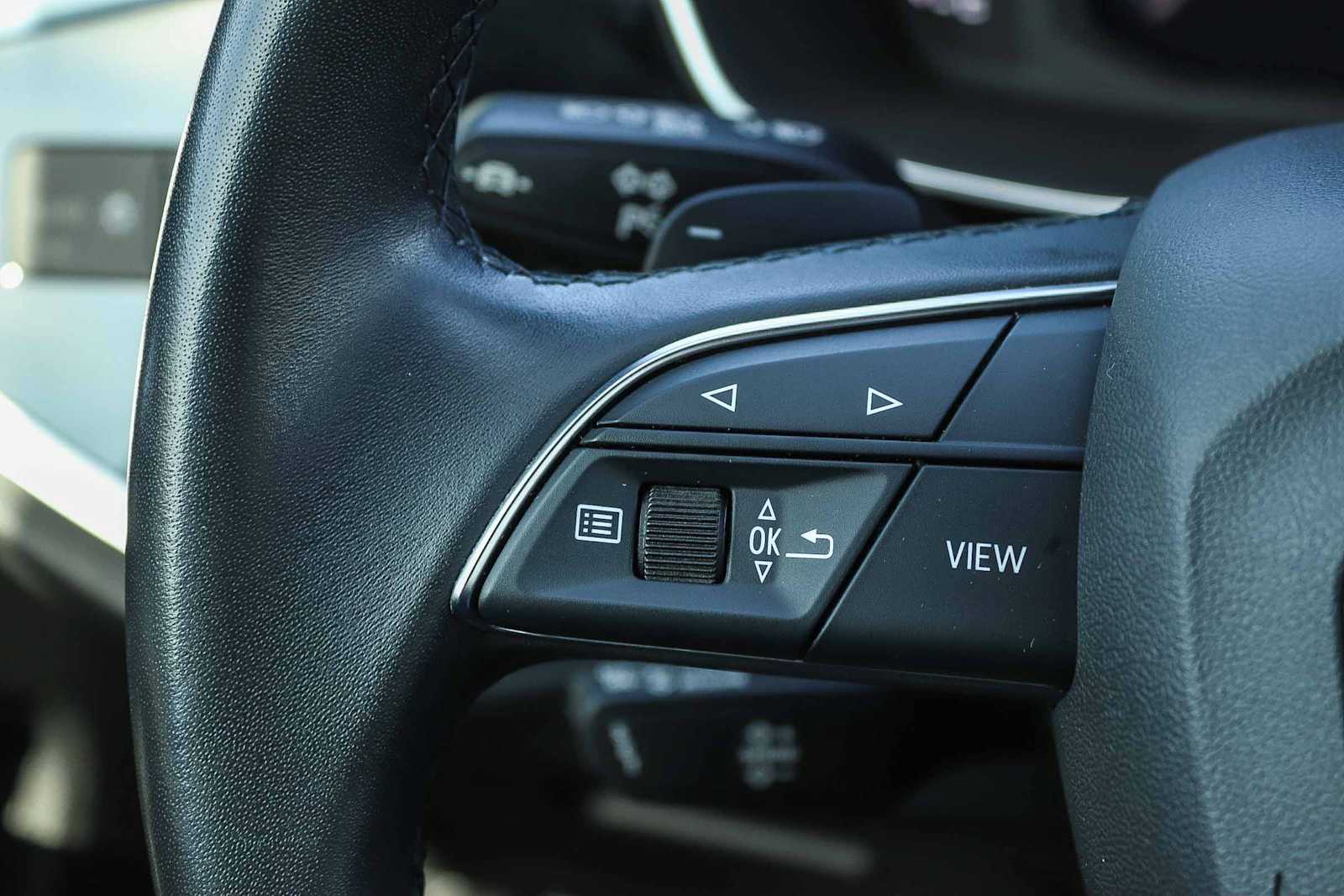 Thumbnail: 2023 Audi Q3 - 18