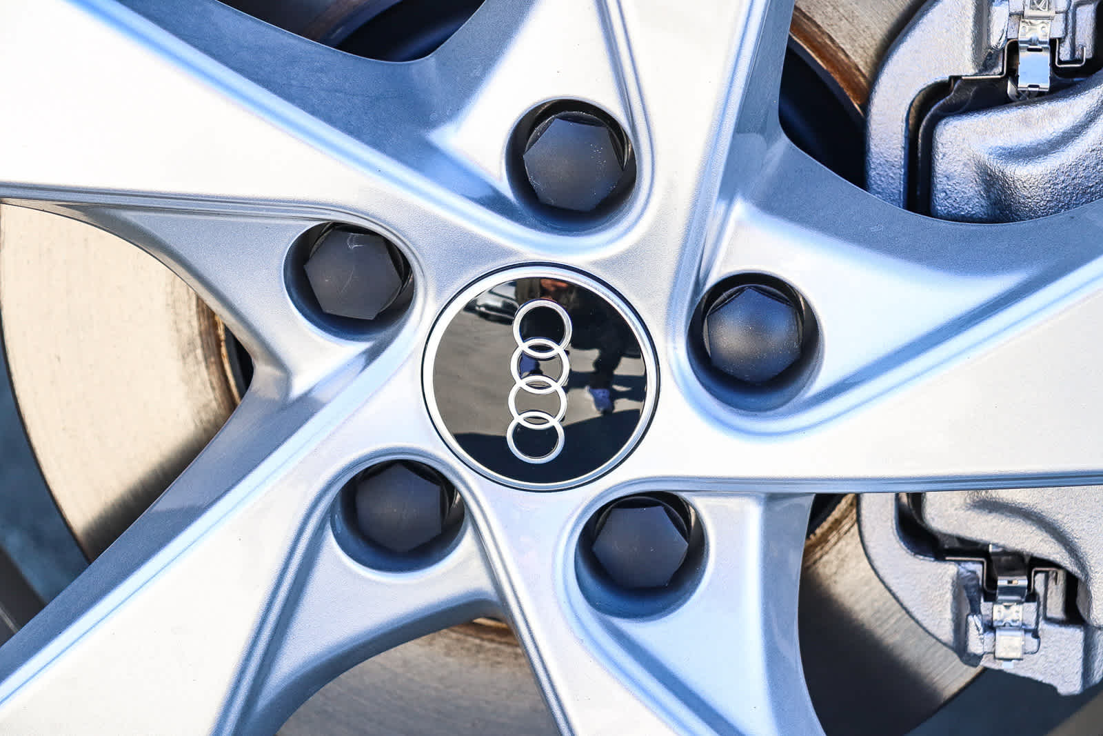 Thumbnail: 2025 Audi Q5 - 14