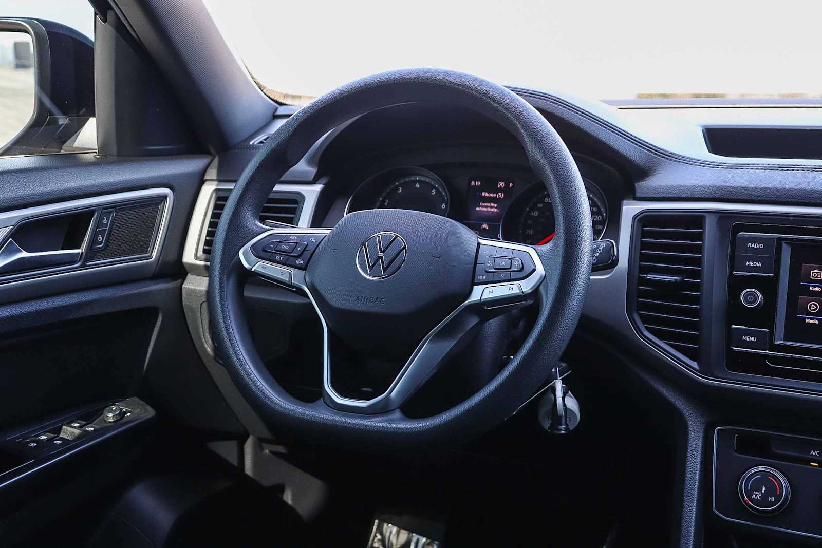 Thumbnail: 2020 Volkswagen Atlas - 21