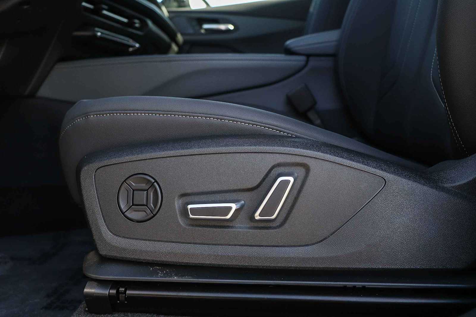 Thumbnail: 2026 Audi Q3 - 26