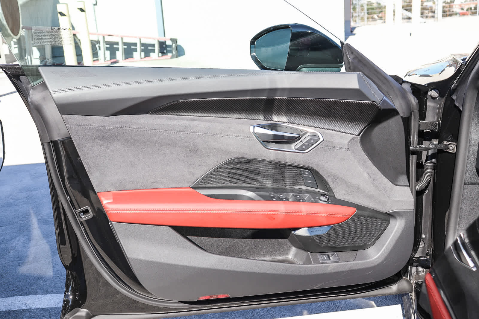 Thumbnail: 2026 Audi e-tron GT - 31