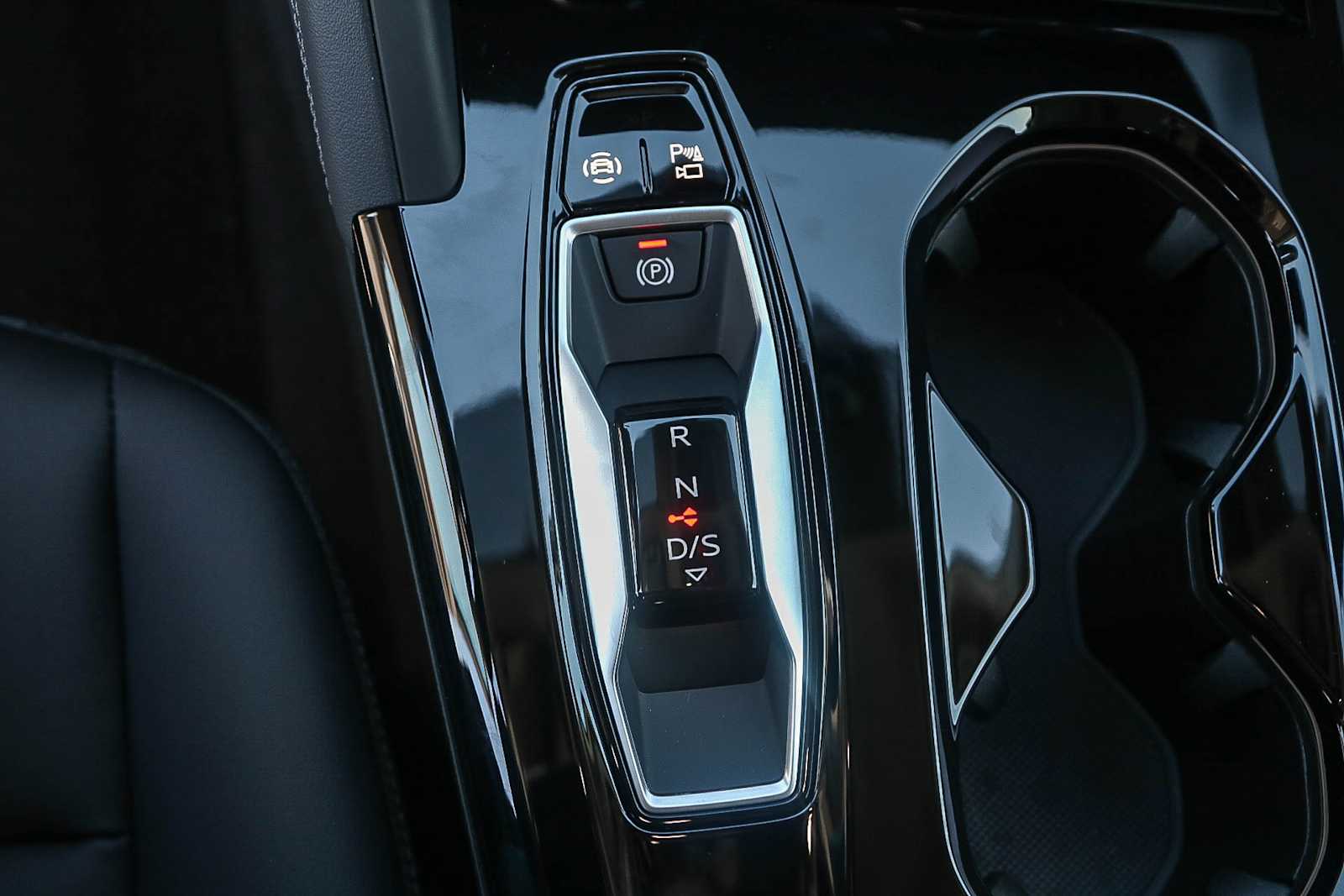 Thumbnail: 2025 Audi Q5 - 20