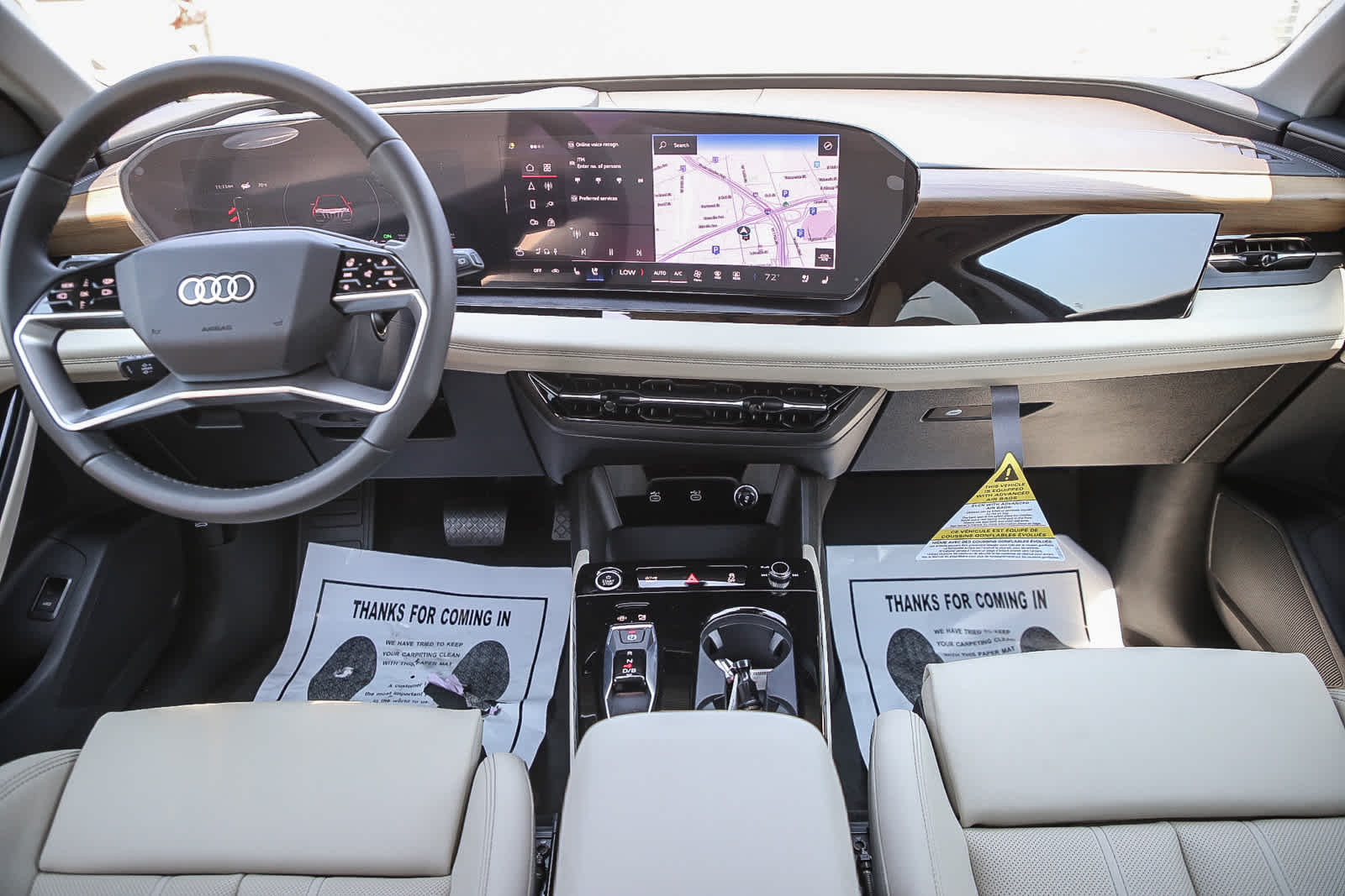 Thumbnail: 2025 Audi Q6 e-tron - 11