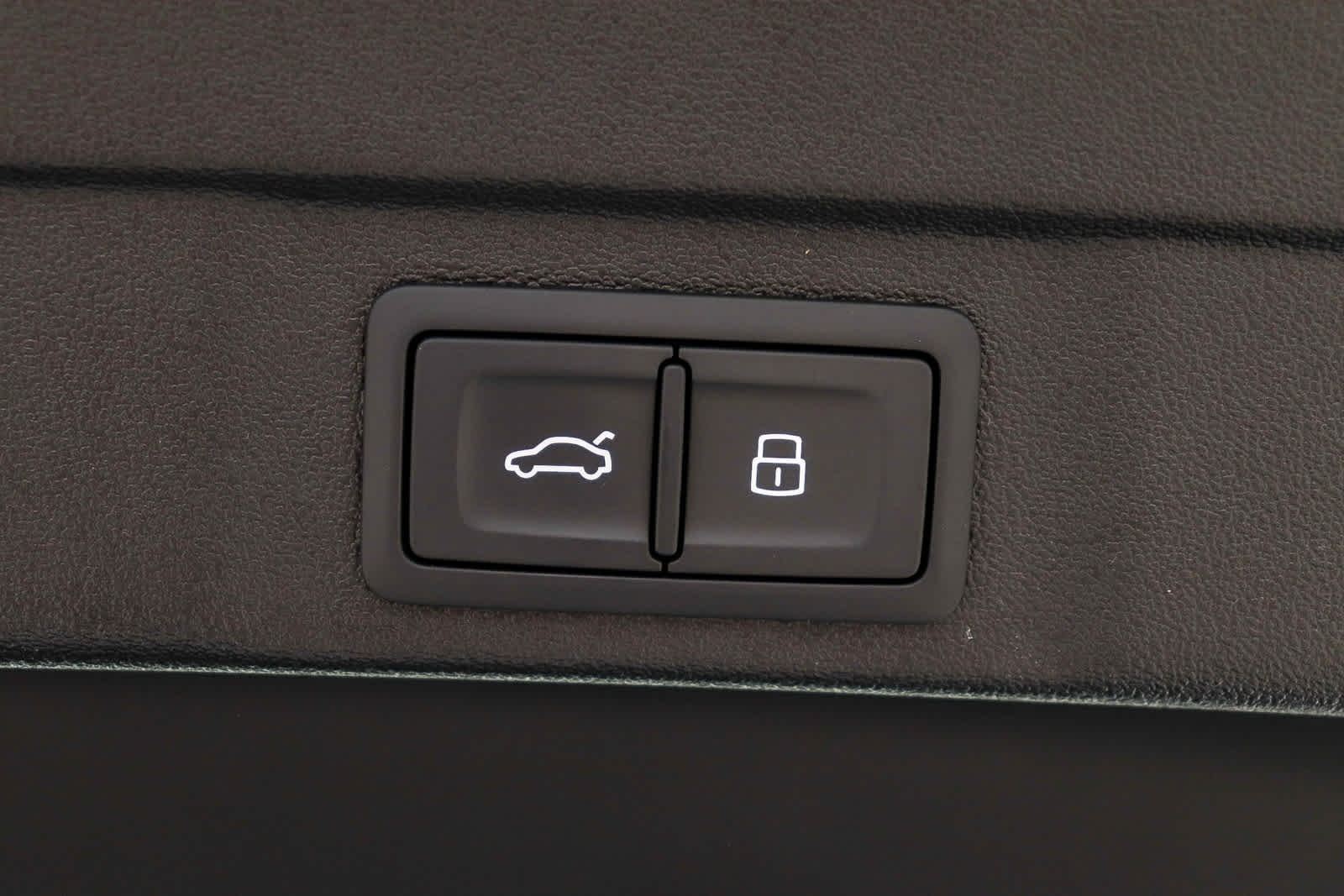 Thumbnail: 2025 Audi A5 - 36