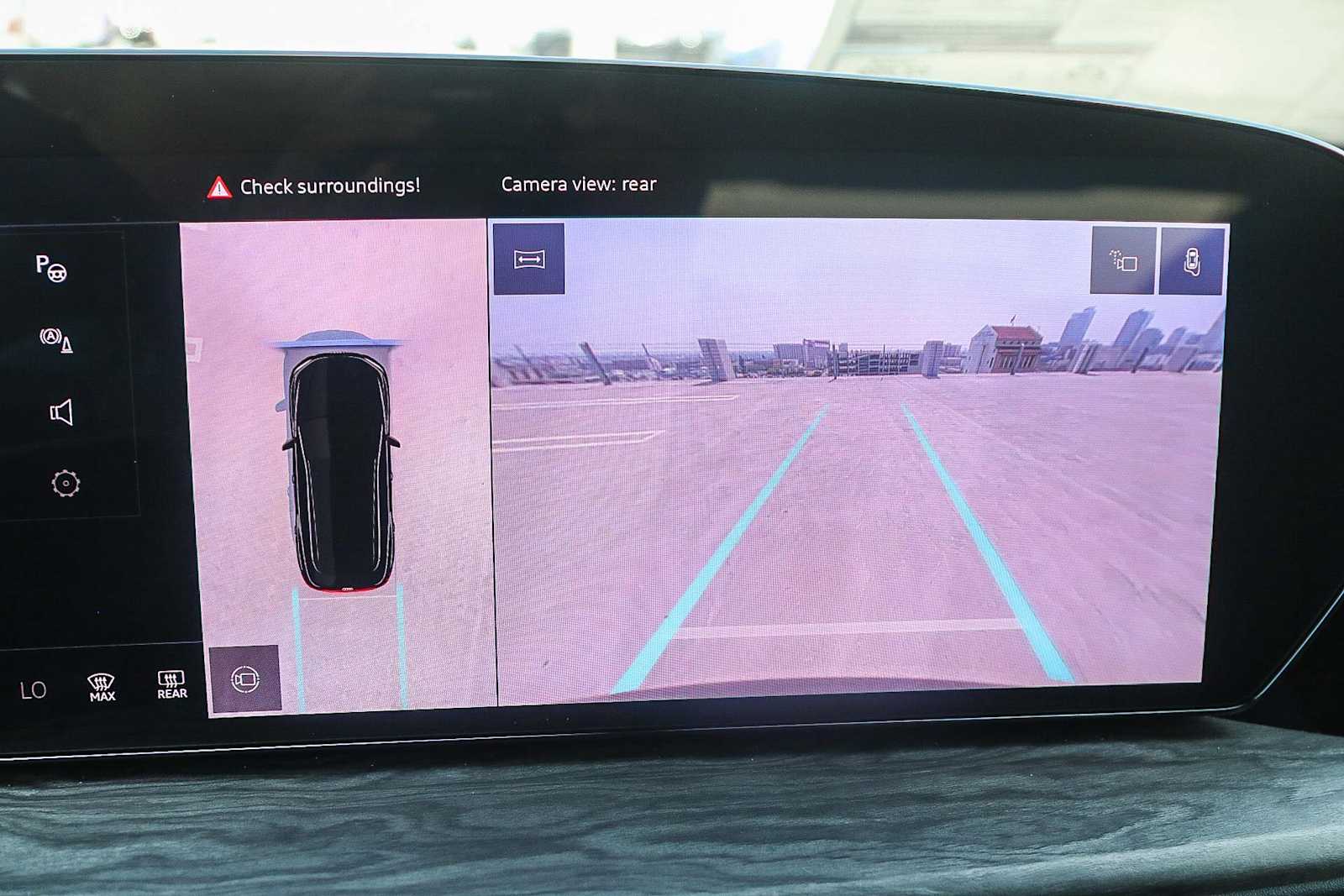 Thumbnail: 2025 Audi Q5 - 25