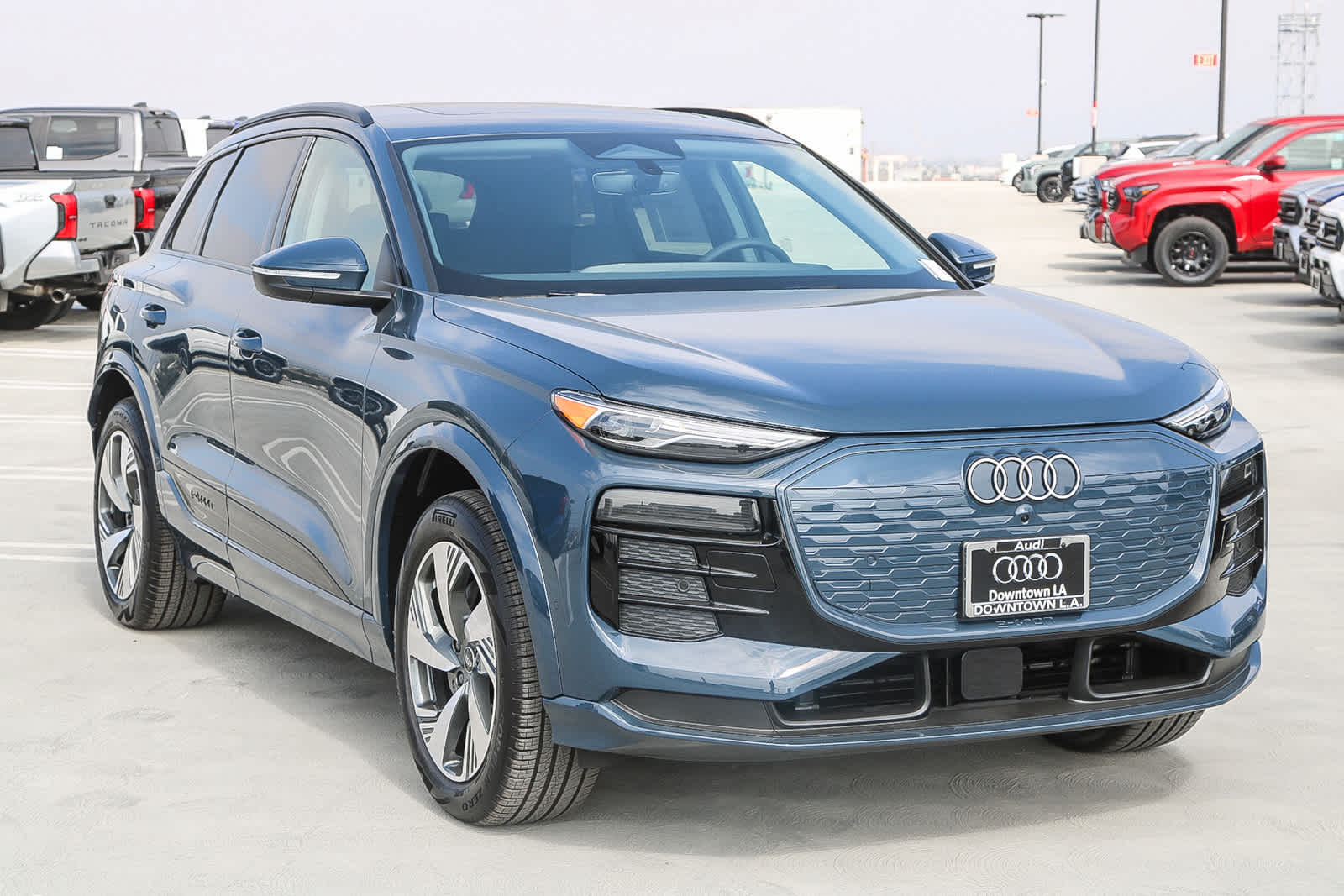 2025 Audi Q6 E-tron Premium photo 3