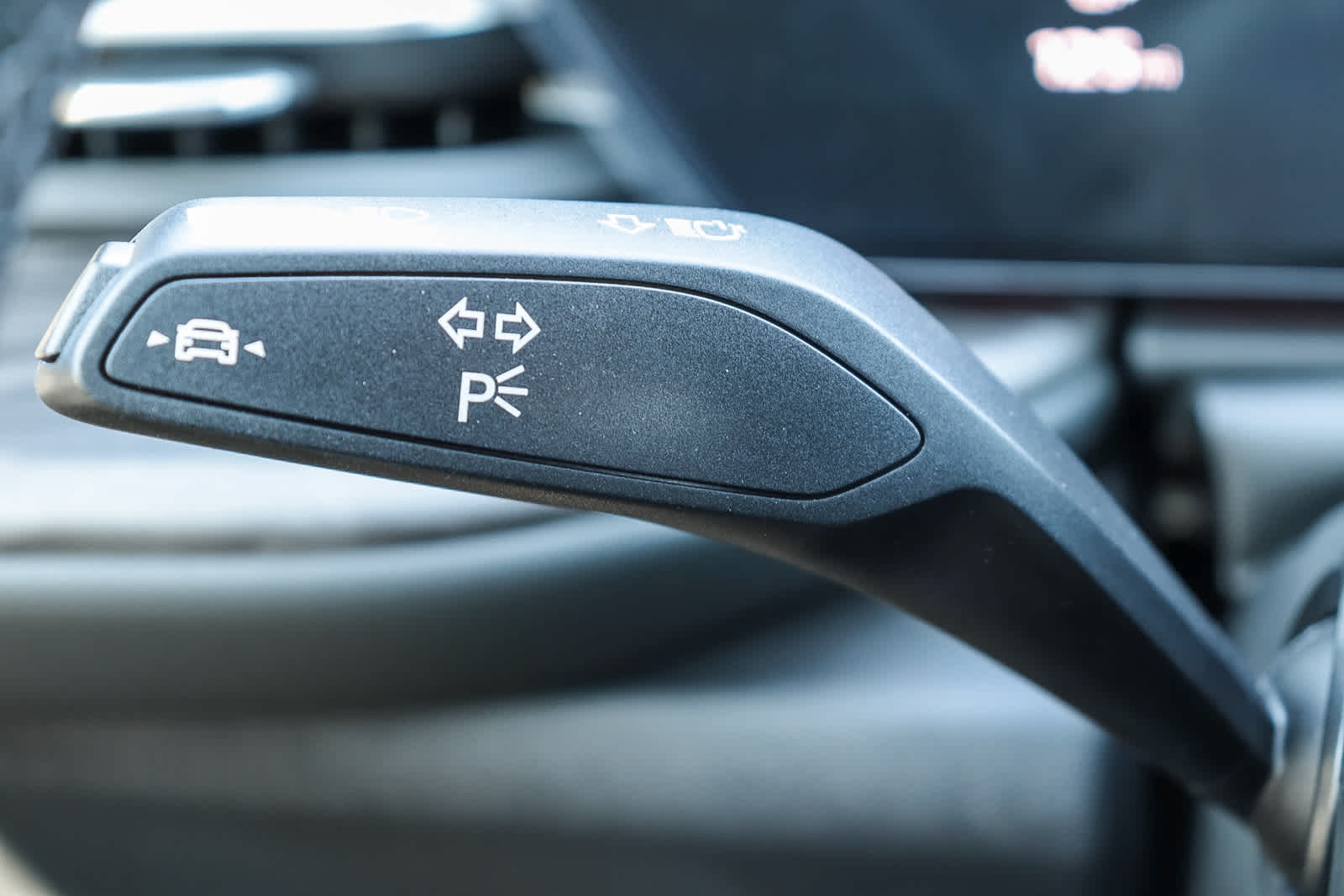 Thumbnail: 2025 Audi Q5 - 30