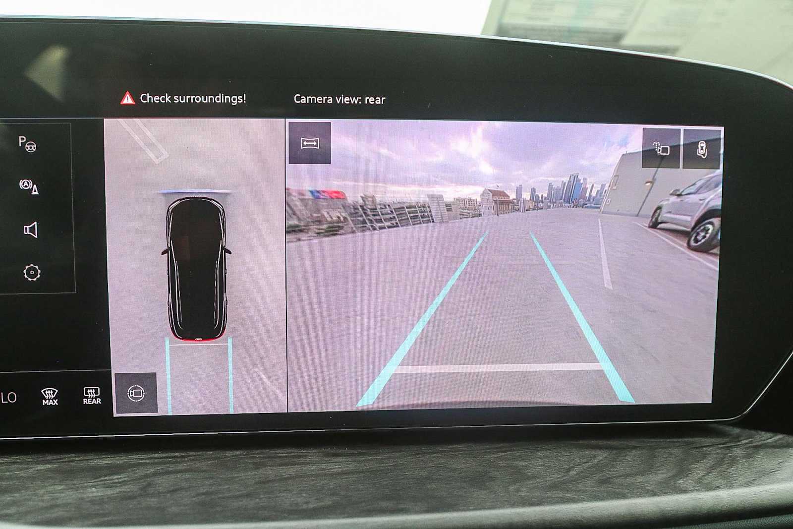 Thumbnail: 2025 Audi Q5 - 26