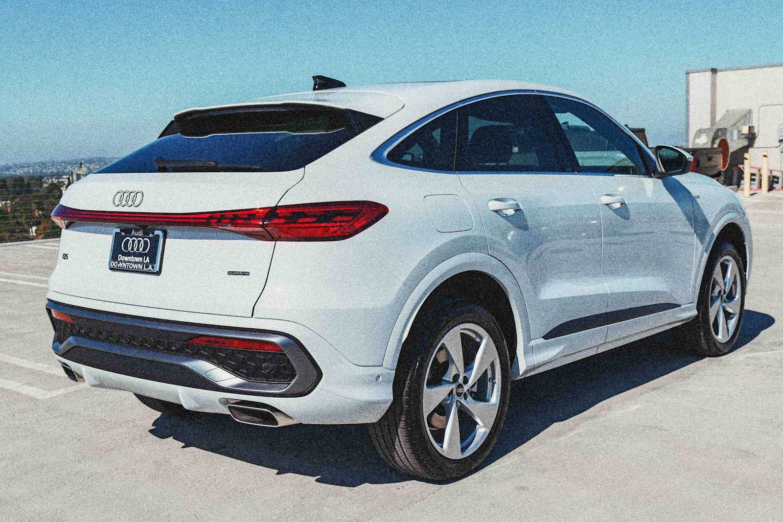 Thumbnail: 2025 Audi Q5 - 5