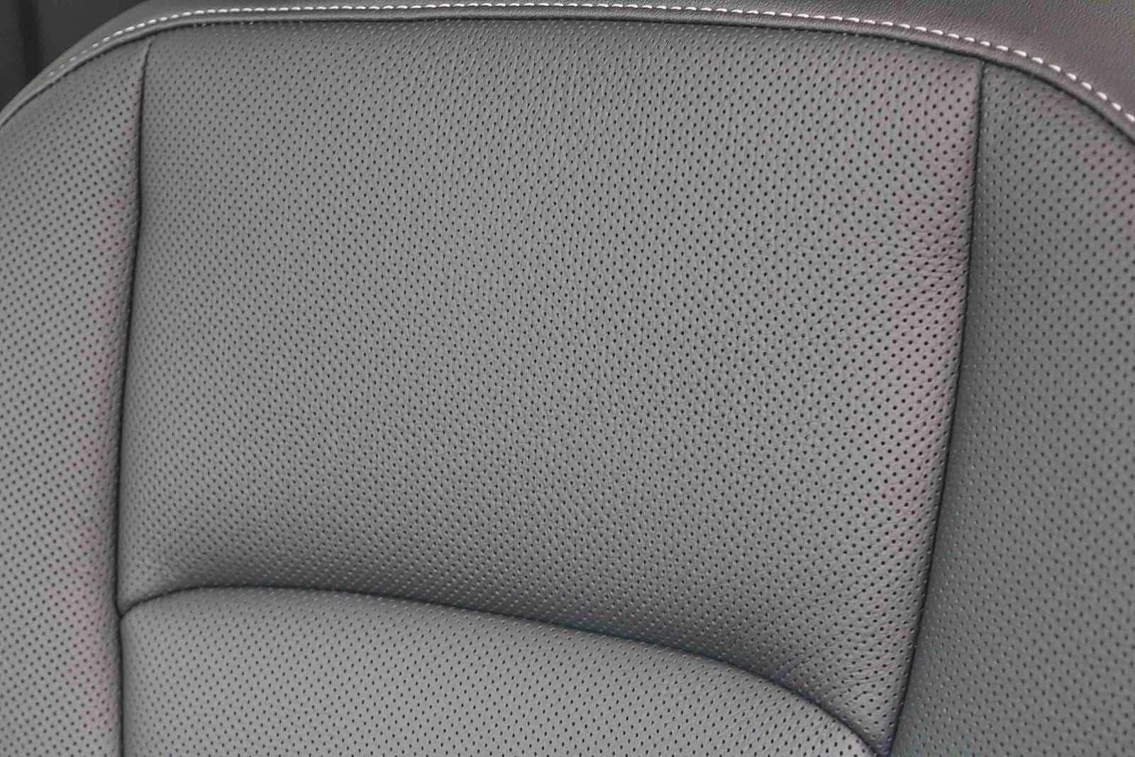 Thumbnail: 2026 Audi Q7 - 42