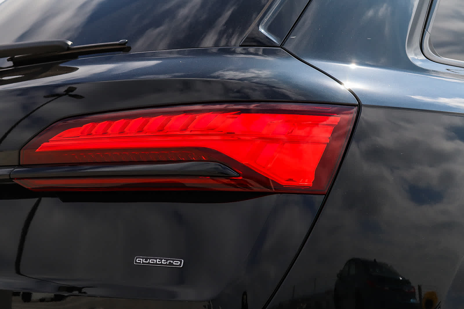 Thumbnail: 2026 Audi Q7 - 10