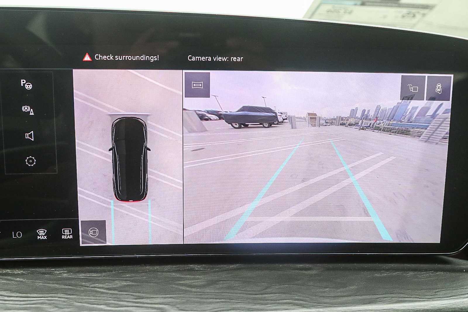 Thumbnail: 2025 Audi Q5 - 25