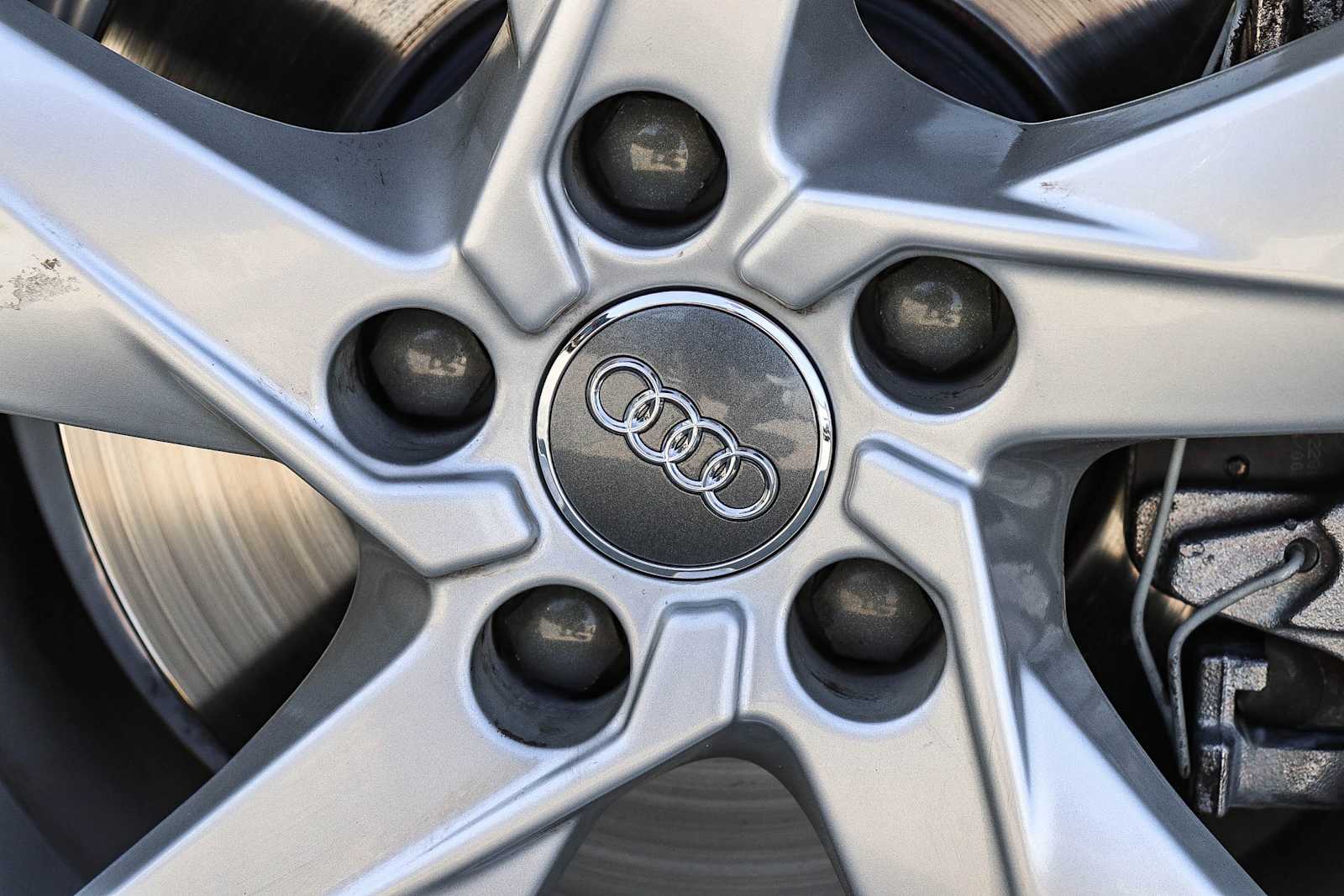 Thumbnail: 2018 Audi A4 - 15