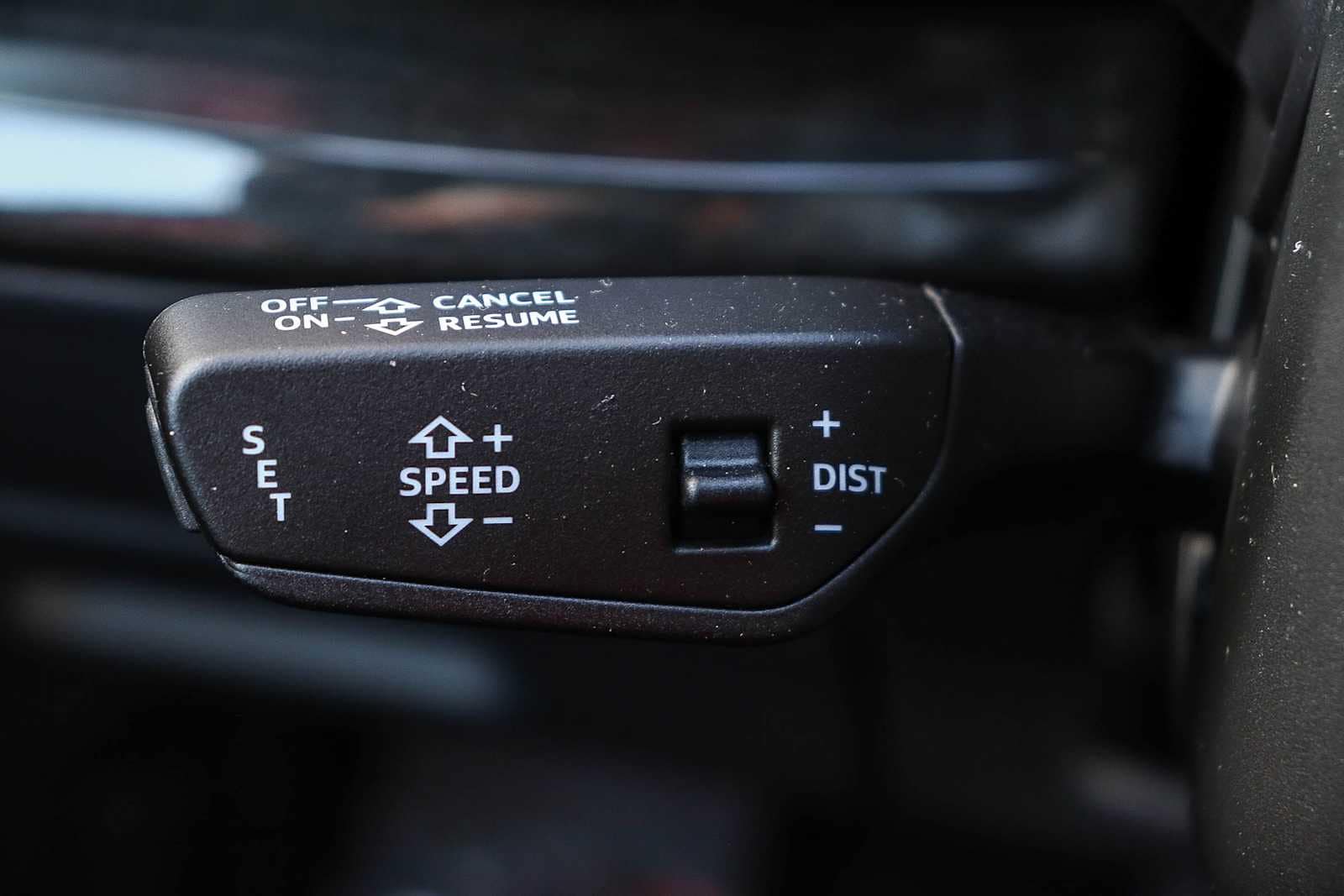 Thumbnail: 2026 Audi Q8 - 32